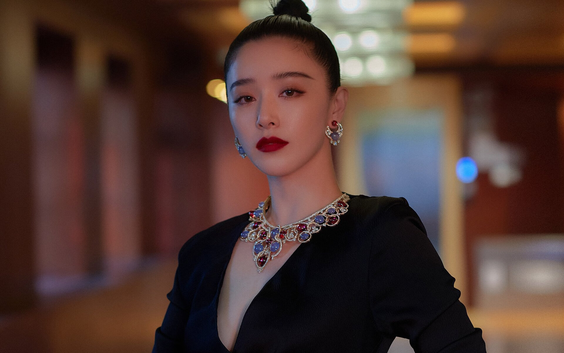 _红土认证系列：硬核比赛挑战极限_，什么是红土