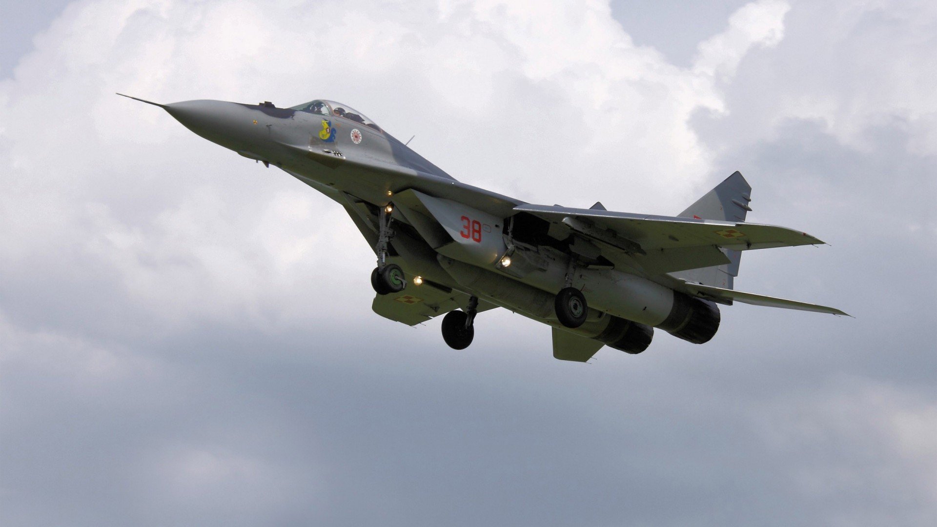 RNG战术布置引发热议，rng是啥比赛