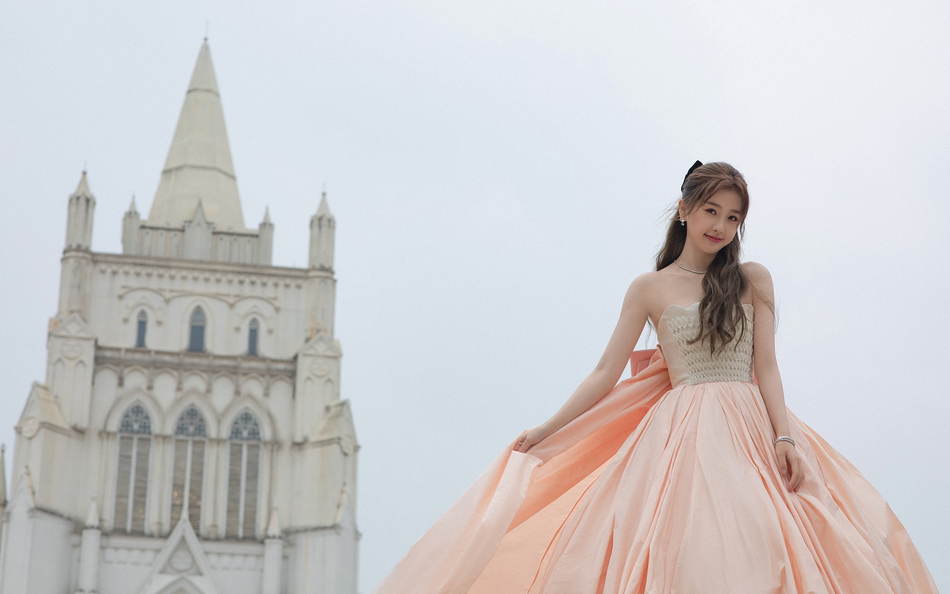 陈佳稳跳发挥摘金一跃